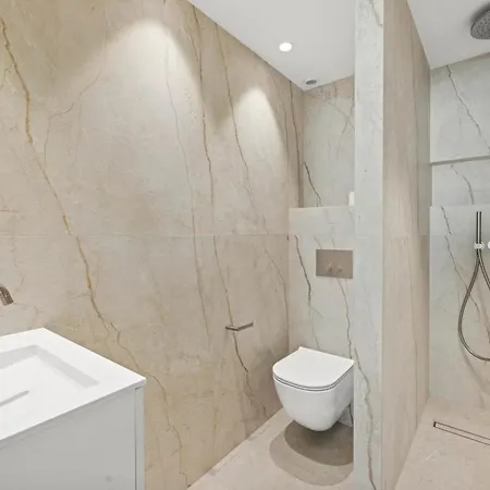Apartament Ref 2029 Sea View For Rent Croisette